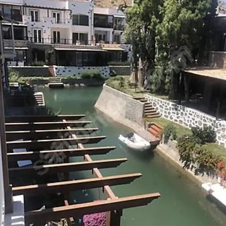 Apartment Anthaven Aspat Ozel Plajli 2+1 Daire *